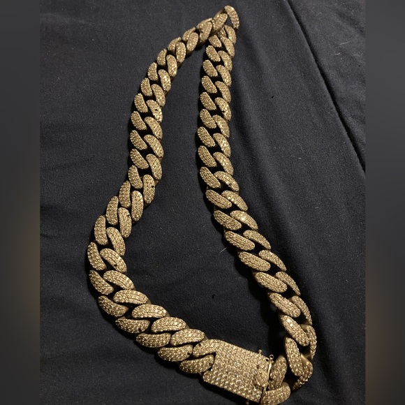 Moissanite Cz zirconia cuban link chain 20inch L. 25mm/2.5cm/1in W 16oz/1lb wgt.